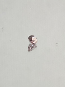 Spinel 0,3 ct cushion