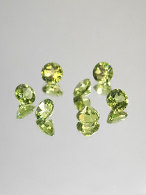 Peridot lot ( 5 mm \ 0,5 ct ) round
