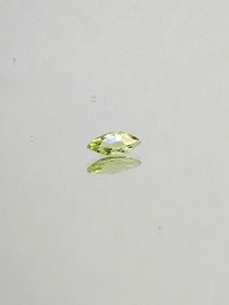 Peridot 0,4 ct marquise