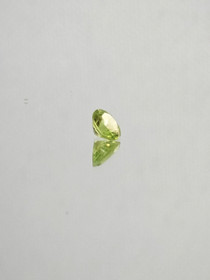 Peridot 0,8 ct round