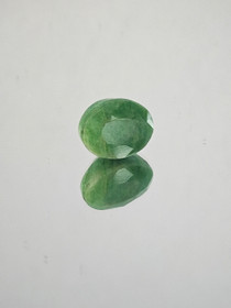Smaragdi 13,3 ct ovaali