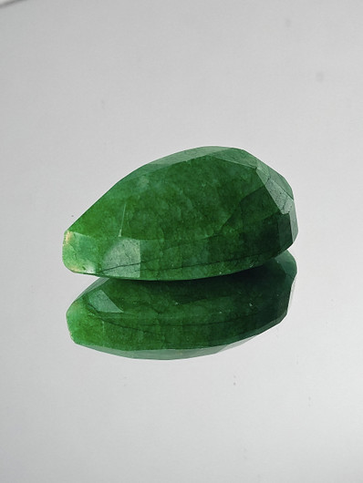 Emerald 71,8 ct pear