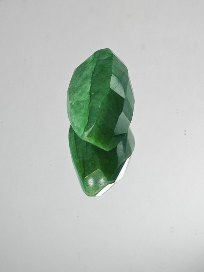 Emerald 71,8 ct pear