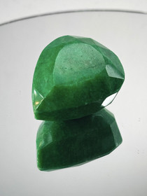 SUURI Smaragdi 190 ct pisara