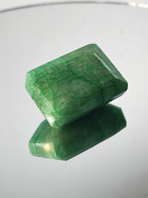 SUURI Smaragdi 101 ct smaragdi
