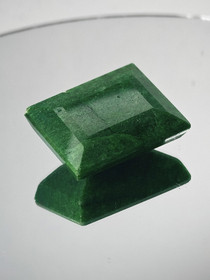 SUURI Smaragdi 128 ct smaragdi