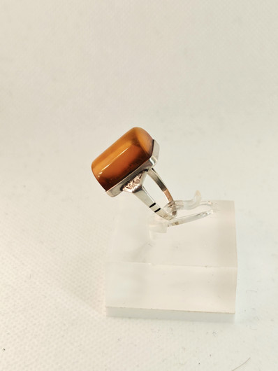 Vintage Baltic Amber ring