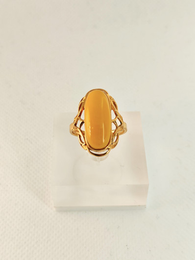 Vintage Baltic Amber ring