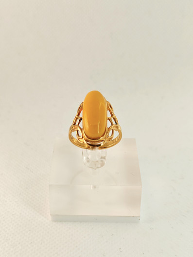 Vintage Baltic Amber ring