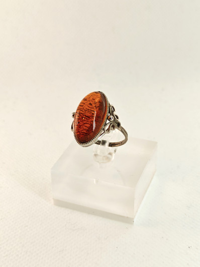 Vintage Baltic Amber ring