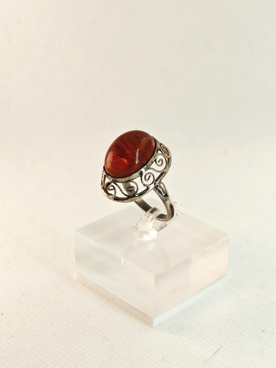 Vintage Baltic Amber ring