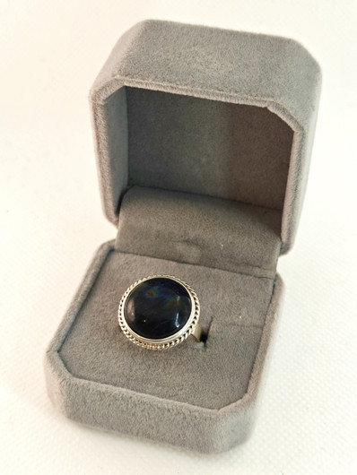 Vintage silver ring with spectrolite