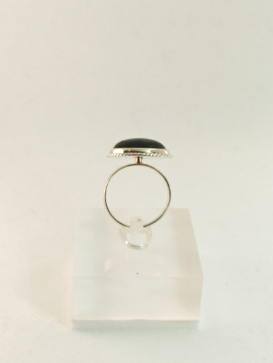 Vintage silver ring with spectrolite