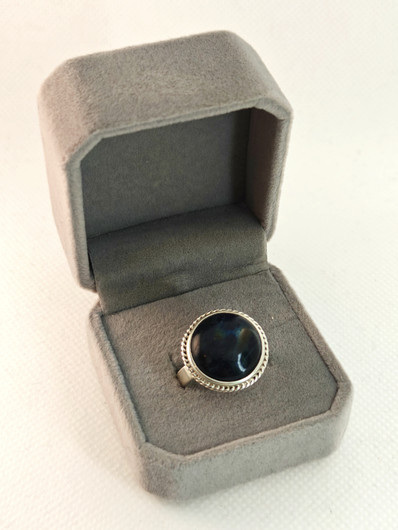 Vintage silver ring with spectrolite