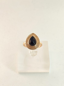 Vintage onyx ring