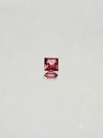 Spinel 0,2 ct princess