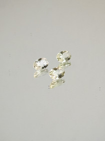 Beryl  lot ( 6 x 4 x 2 mm \ 0,4 ct )  oval
