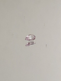 Spinel 0,2 ct pear