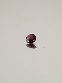 Spinel 0,4 ct round