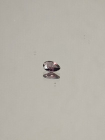 Spinel 0,1 ct pear