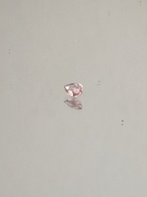 Spinel 0,3 ct pear