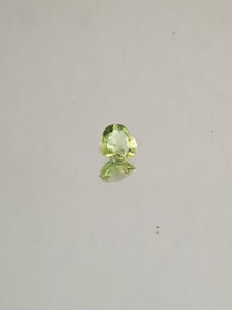 Peridot 0,5 ct heart