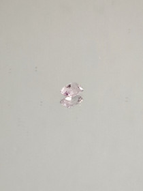 Spinel 0,5 ct cushion
