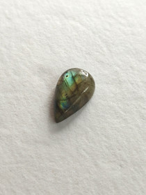 Labradoriitti 19  ct pisara