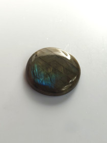 Labradoriitti 131 ct pyöreä