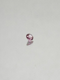 Spinelli 0,1 ct pyöreä