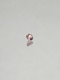 Spinelli 0,1 ct pyöreä