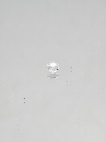Spinelli 0,1 ct pyöreä
