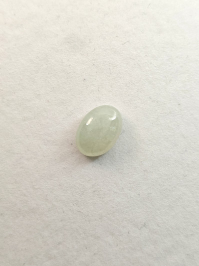 Jade 16,2 ct oval