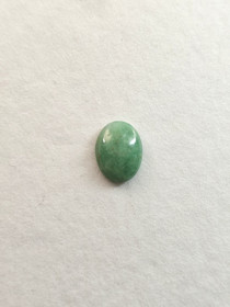 Jade 5,9 ct oval