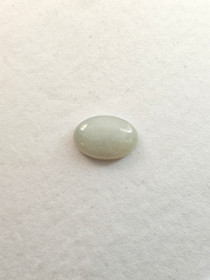 Jade 16,5 ct oval