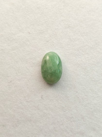 Jade 4,8 ct oval