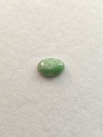 Jade 4,8 ct oval