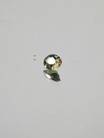Kornerupiini 0,2 ct ovaali