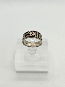 Vintage silver ring 