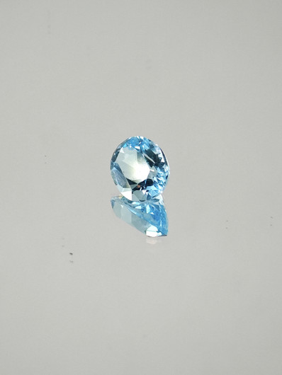 Topaz 2,1 ct oval