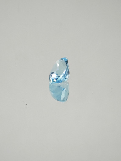 Topaz 2,1 ct oval