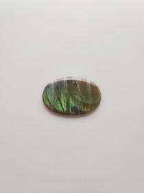 Labradoriitti 11,3 ct ovaali