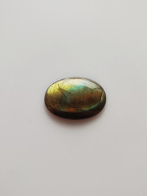 Labradoriitti 10 ct ovaali
