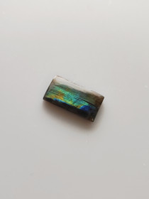 Labradoriitti 8,5 ct suorakaide