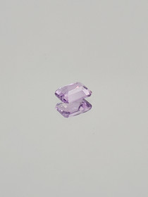 Ametisti 0,5 ct, smaragdi
