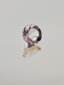 Ametisti 0,3 ct, pyöreä