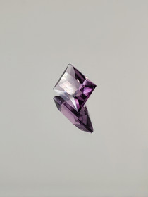 Ametisti 0,8 ct, suorakaide