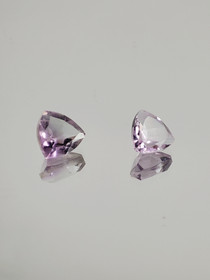 Ametisti erä ( 5 x 3 mm \ 0,7 ct ) kolmio