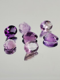 Ametisti erä ( 9 - 8 x 7 - 6 x 4 mm \ 1,5 ct ) ovaali