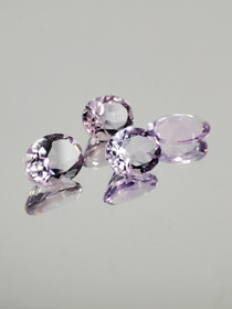 Ametisti erä ( 11 - 9 x 8 - 7 x 6 - 4 mm \ 2,6 ct ) ovaali